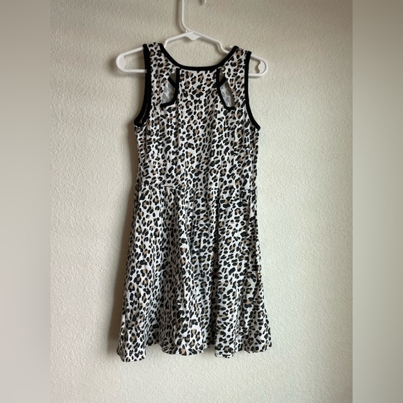 Place Black and White Leopard Print Kids Sleeveless Dress size 5/6 - Picture 2 of 4